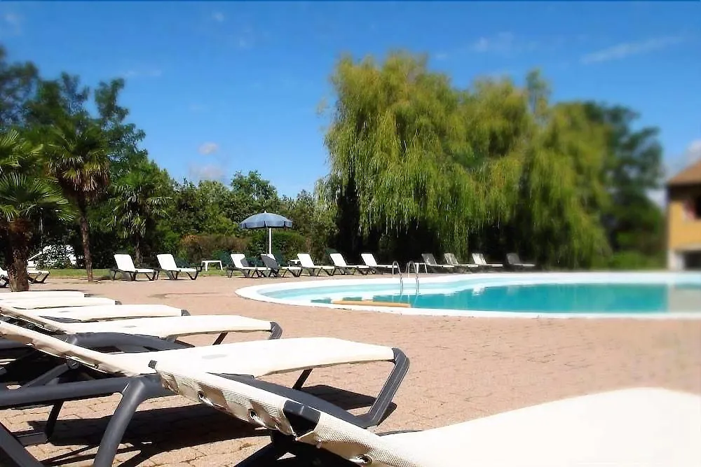 Logis Hotel Restaurant Spa Les Oliviers Loriol-sur-Drome 3*,