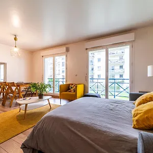 Vieux - Balcon - Parking , Lille France