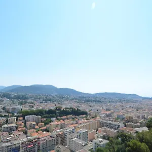 Vue Panoramique Avec Piscine Pour 6 Personnes à Quartier Pessicart , Nice France