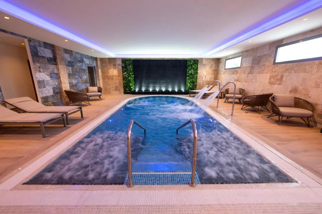 Logis Hotel Restaurant SPA Les Oliviers Loriol-sur-Drome
